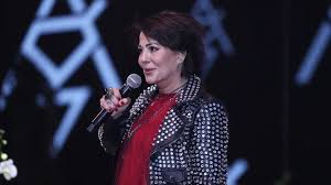 ¡Desgarrador! Alejandra Guzmán termina en urgencias tras accidente en concierto