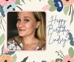 Another favorite earring to top off my day! These are so cute and perfect  for any outfit! 😍😍