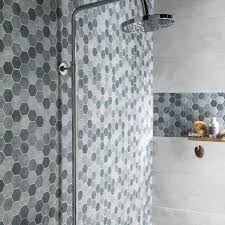 Maybe you would like to learn more about one of these? Les Produits Les Conseils Et Les Idees Pour Le Bricolage La Decoration Et Le Jardin Leroy Merlin Carrelage Douche Salle De Bain Salle De Bain Rouge