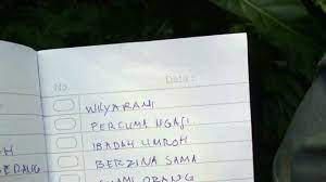 Istri berzina dengan orang lain buya yahya menjawab. Percuma Ngaji Dan Umrah Jika Berzina Dengan Suami Orang Aku Malu Pos Belitung
