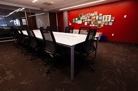 Huge High Resolution Photos Of Twitter S Brand New Office Business Insider Office Interior Design Office Interiors Interior Architecture