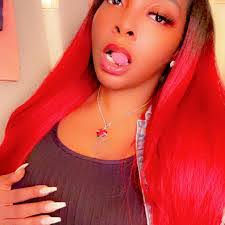 Lavonda Taylor's Instagram, Twitter & Facebook