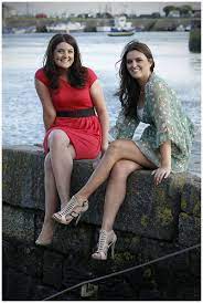 Dance studio in east grand rapids, michigan. Sile Ni Bhraonain Tg4 Presents An Samhradh Linn From Letterkenny Donegal News Sile Ni Bhraonain Irish Television Presenter Born 1983 Kamm Mir