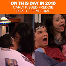 Melanie was first introduced in the show icarly, and has also been featured in sam and cat. Nickelodeon S On This Day Creddie Kiss On This Day Facebook