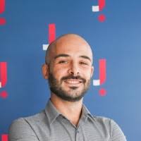 300+ profili “Nick”