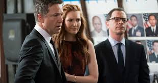Kerry washington, darby stanchfield, tony goldwyn, bellamy youngorigine scandal saison 7. Scandal Recap Season 7 Episode 6 Vampires And Bloodsuckers