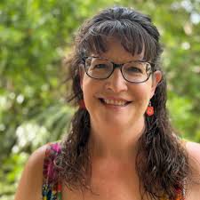 Are there any vocal coaches in the area that do private lessons with adults  with no prior singing lessons?