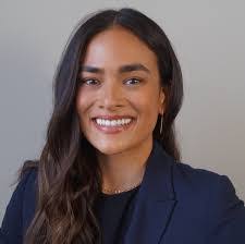 Dominique Fletcher's Instagram, Twitter & Facebook