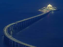 Jembatan terpanjang membelah laut penghubung antar pulau di pulau penang malaysia. Jambatan Laut Terpanjang Salammus 4asia Services Facebook