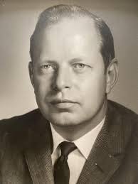 Robert Daynes Obituary