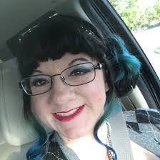 Keri Bates's Instagram, Twitter & Facebook