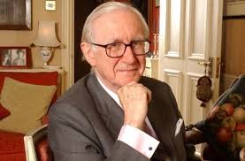 Cameron's tribute to editor with 'flair and integrity' William Rees-Mogg