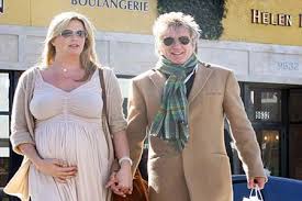 As a tv personality, she has appeared in several television shows including loose women. Rod Stewart Is A Father Again Sheknows