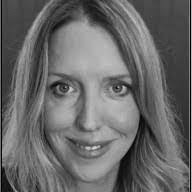 Laura Hoyle's Instagram, Twitter & Facebook