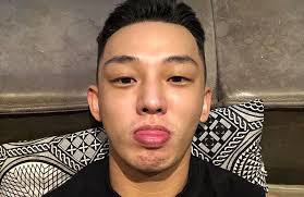 Ом хон сик / uhm hong shik (eom hong sik) / 엄홍식. Profile Of Yoo Ah In Winner Of Best Film Actor At The 2021 Baeksang Arts Awards