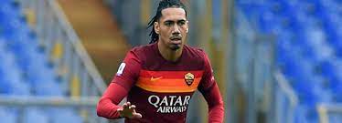 Chris smalling joined the italian club, roma, from manchester united on a permanent deal last year, after joining on an initial loan deal in summer 2019. Schock Roma Verteidiger Chris Smalling Wurde Opfer Eines Raububerfalls