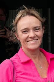 Edinburgh University admits it failed student who killed herself