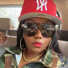 Screaming Happy Birthday to my big sis 🎊🥳🎉 wishing you many more yall  help me show my girl some birthday love 🥳🥳🥳