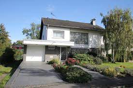 Im haus der kontraste dreht sich alles um dich und deine haare. Haus Zum Verkauf Am Inselweiher 14 50321 Bruhl Rhein Erft Kreis Mapio Net