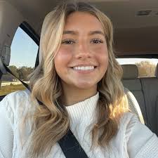 Hi! My name is Elyse White and I am so excited to go to osu! I am from  Tulsa, OK. I plan