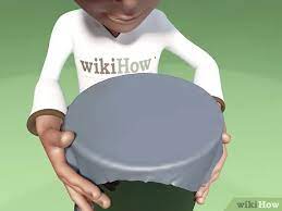 Jika anda memiliki banyak barang bekas atau sampah jenis lainnya disekitar rumah anda, dari pada anda membuang atau membakarnya. 5 Cara Untuk Membuat Sebuah Alat Musik Yang Sederhana Wikihow