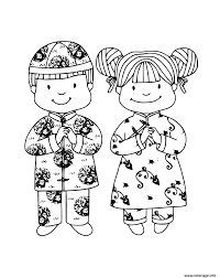 Garçons et filles à lire des livres et faire leurs devoirs. Coloriage Nouvel An Chinois Fille Garcon Tenue Traditionelle Dessin Nouvel An Chinois A Imprimer