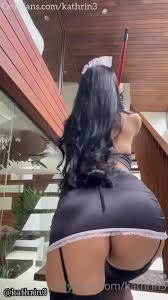Kathrin3 Sexy House Maid Showing Booty While Cleaning Onlyfans Video