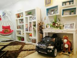 45 gambar hiasan dinding ruang tamu desainrumahnya com 45 gambar hiasan dinding ruang tamu memiliki sebuah rumah yang indah baik dari segi interior atau pun eksterior selalu menjadi keinginan semua. 9 Tip Tentang Hiasan Dalaman Rumah Teres Yang Telah Dikongsi Lebih 32000 Kali Di Facebook