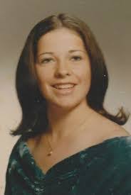 Noreen West's Instagram, Twitter & Facebook