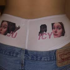 Danielle Delaunay (@summers_carissa) • Threads, Say more