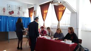 La secţiile de votare organizate în. Au Fost DesemnaÅ£i PresedinÅ£ii Si LocÅ£iitorii Celor 313 SecÅ£ii De Votare Vezi Lista Acestora RÄƒsunetul