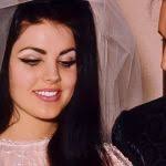 Priscilla movie: eye-makeup kit