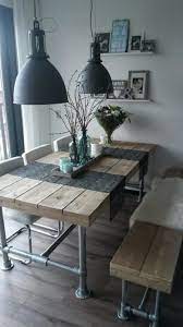 mooie combinatie van stijgerhout en moderne woondecoraties boerderij eettafel tafel steigerbuis pijp meubels