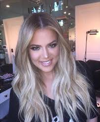 Even if you aren't buying what they're selling, the kardashians are a fascinating cultural phenomenonand nowhere is this more obvious than in the world of beauty. Khloe Kardashian Hair Is Gorgeous Khloe Kardashian Hair Honey Blonde Hair Cool Hairstyles