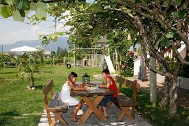 Hinzugefügt von martin am 25. Entspannnen Unter Der Kiwilaube Ferienwohnungen St Urban Appiano Sulla Strada Del Vino Eppan An Der Weinstrasse Holidaycheck Sudtirol Italien