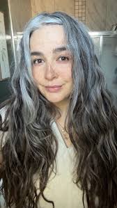 #hotw idk how but Tuesday sucked again🥲 , ., ., ., #greyhair #naturalhair  #youngandgrey #greyand30 #silver #silversister #silverstyle #grombre  #longhair #greycommunity #whitehair #embracethegrey ...