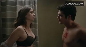 TEEN WOLF NUDE SCENES - AZNude