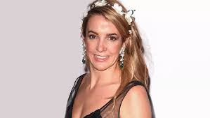 Turkey and europe are locked in diplomatic crisis after germany and the netherlands blocked turkish ministers from campaigning for a 'yes' vote in next month's referendum. Big Little Lies Star Shailene Woodley Sie Hat Sich Mit Nfl Star Aaron Rodgers Verlobt Bunte De
