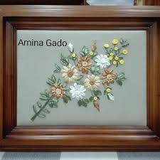 تابلوه حائط ورد تطريز يدوى قطيفة decor decorative tray frame