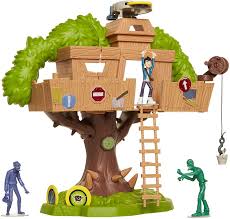 Though, the last kids on earth is very kid oriented, watching this show with my little one is a delight. Amazon Com The Last Kids On Earth Tree House Of Awesomeness Playset Includes Exclusive Jack Action Figure 2 Zombies Toys Games