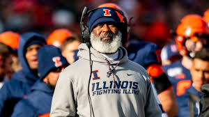 .coach lovie smith as its next head coach on monday and provided an image of smith signing his deal the illinois fighting illini football team named former nfl head coach lovie smith as its next. Lovie Smith Illinois Football Head Coach Shaves Off His Beard