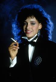 9 Rare 'Flashdance' Photos of Jennifer Beals in the '80s | Woman's World