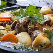 Ragout D 39 Agneau Et Pommes De Terre En Cocotte Recettes De Ragout Recettes De Cuisine Recette Ragout De Boeuf