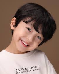 Seo Woo Jin's (Seo Woo-ya in "Hi, Bye Mama") Instagram update. ❤❤❤