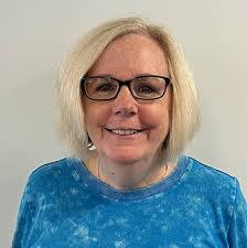 Karen Hartman's Instagram, Twitter & Facebook