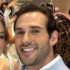 Marcel Ignacio Riera (@_marcel.ir)