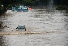 Saat itu, coen membangun sejumlah kanal dan sodetan kali ciliwung. Banjir Jakarta Bukan Hanya Dipengaruhi Hujan Republika Online