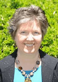 Sandra Wing's Instagram, Twitter & Facebook