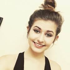 Aubrie Walker (@Aubriewalker)