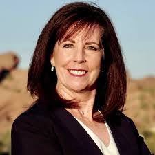 Vicki Mayo's Instagram, Twitter & Facebook